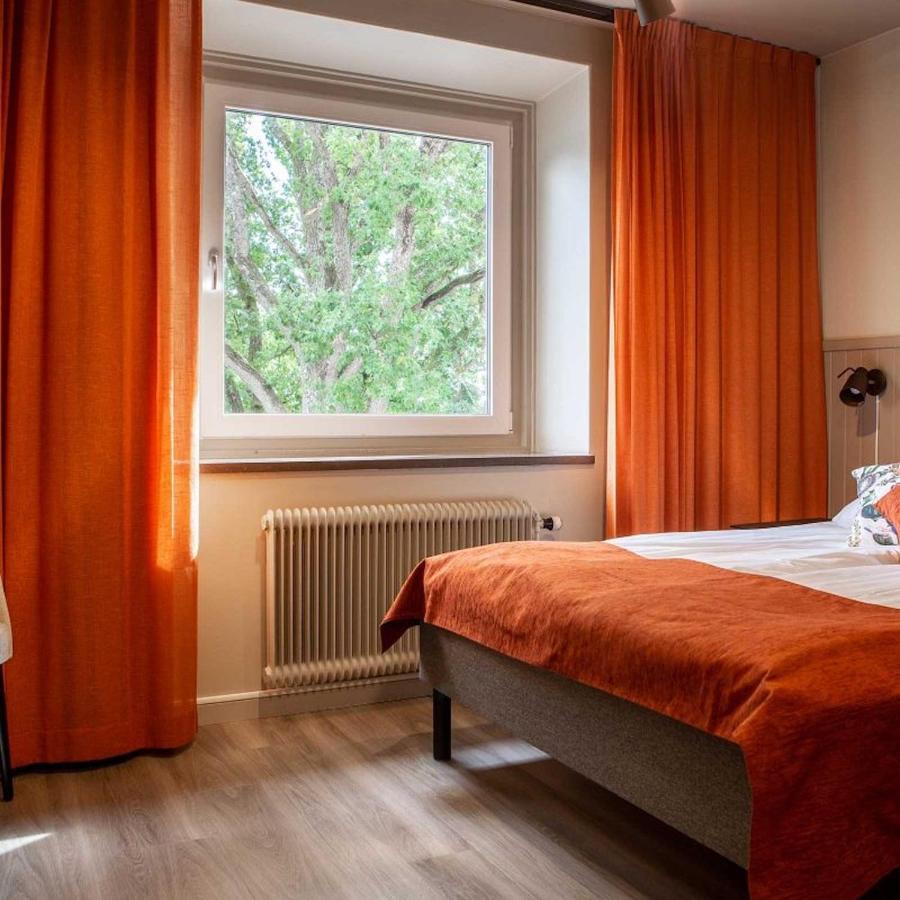 Hotel Hehrne Koek & Konferens Венерсборг Экстерьер фото